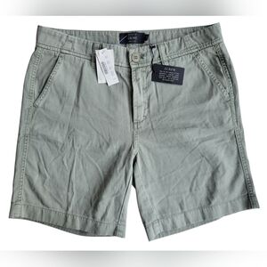 NWT J.Crew Chino Bermuda Shorts Size 6 Sage Green